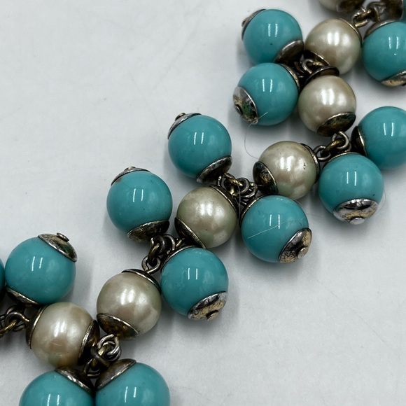 J. Crew Funfetti Aqua Faux‎ Pearl Turquoise Beaded Bauble Cluster Bib Necklace - Picture 13 of 16